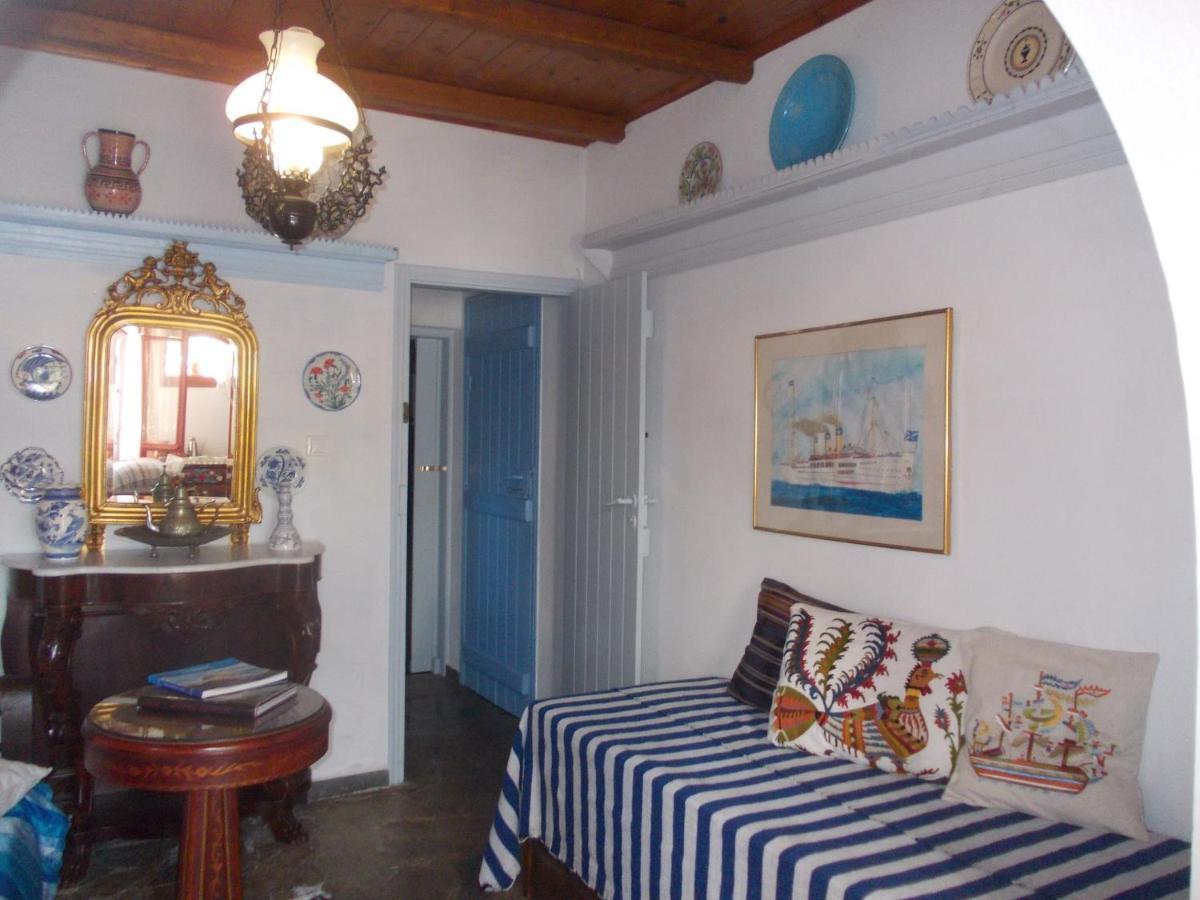 Nyfes Traditional Boutique Faltaina Skyros Ngoại thất bức ảnh
